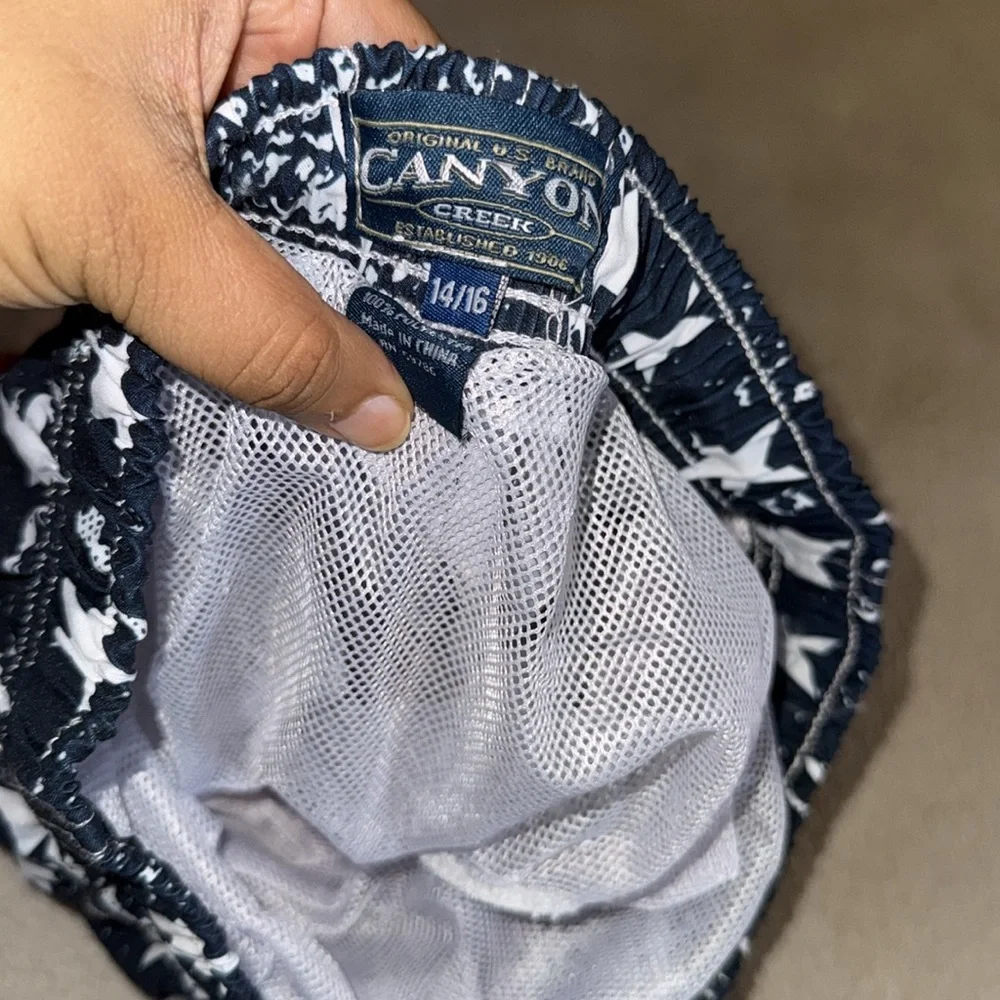 Canyon Red blue and White Board Shorts Swimwear kids size 10/12,14/16 NWT